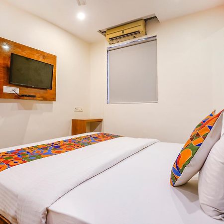 Fabhotel Twigo Inn Мумбаї Екстер'єр фото